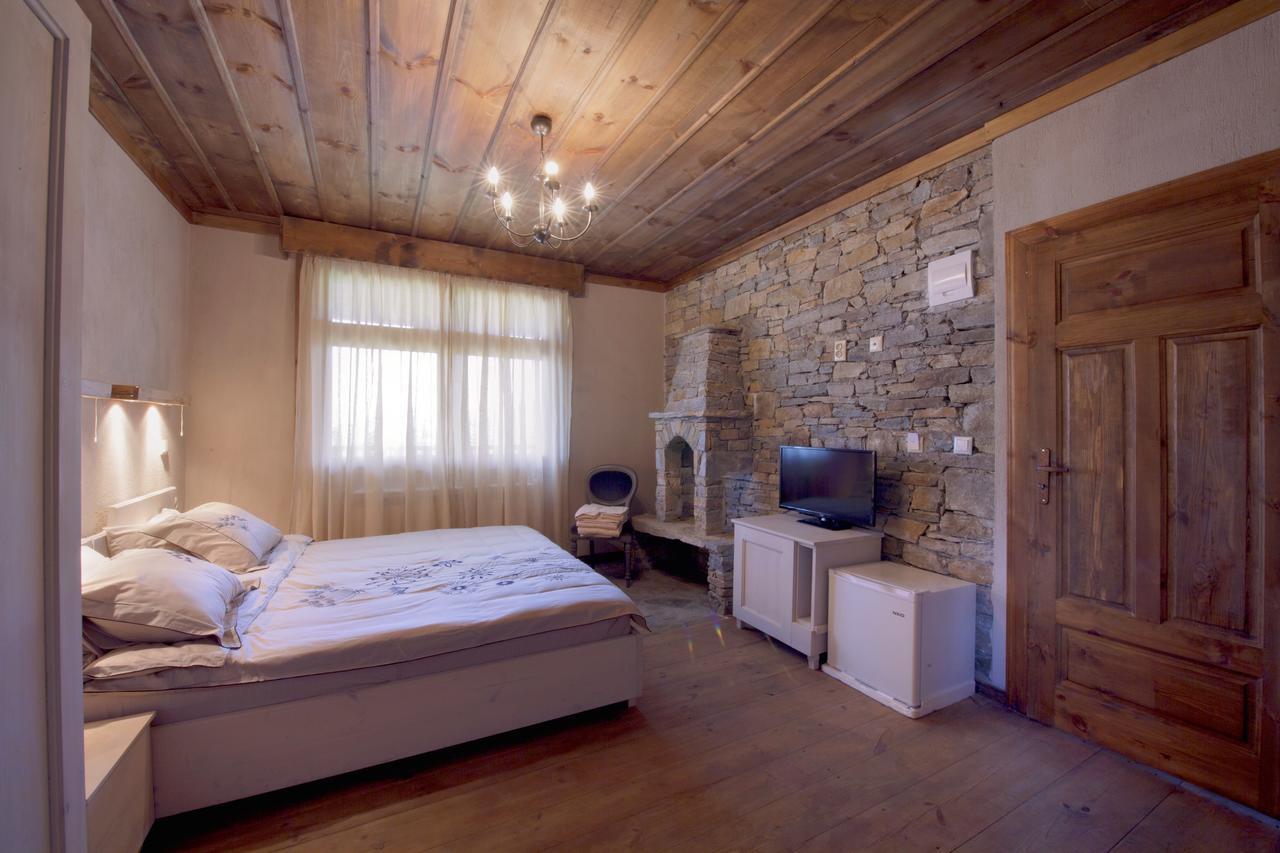 Leshten Guest Homes Exterior foto